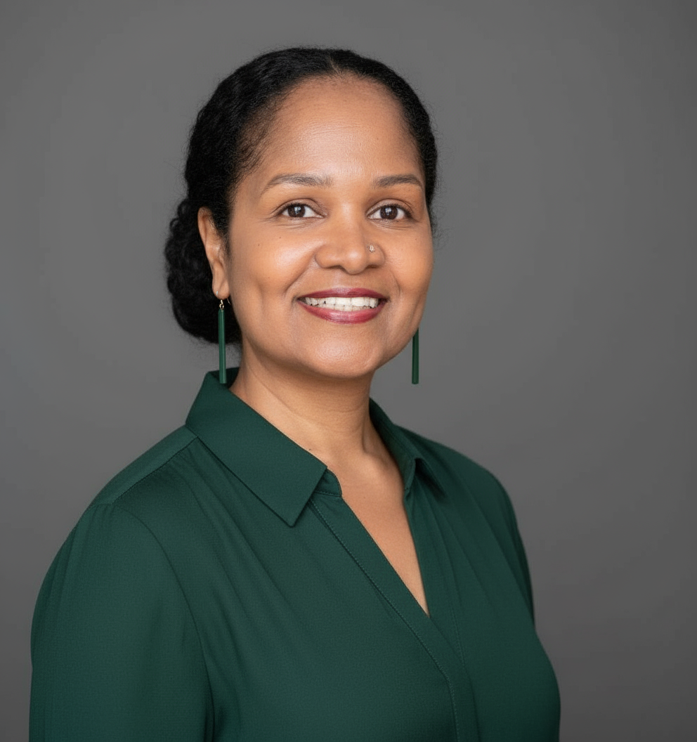 Professional Photo of Nicole Etienne